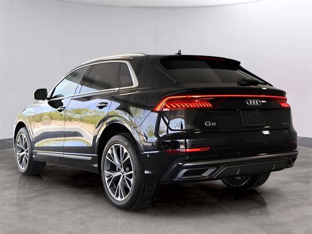 2023 Audi Q8 55 Premium Plus Merriam KS
