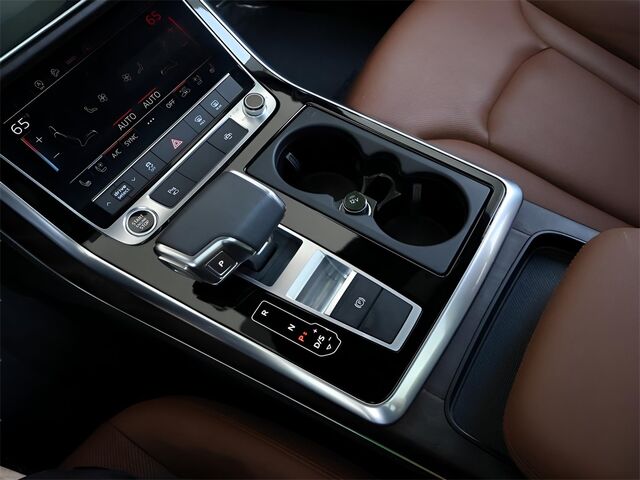 2023 Audi Q8 55 Premium Plus Merriam KS