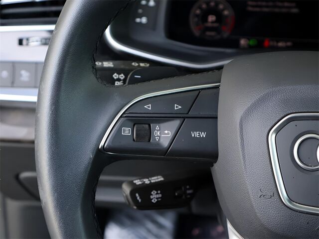 2023 Audi Q8 55 Premium Plus Merriam KS