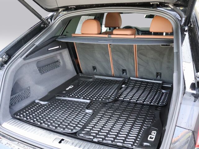 2023 Audi Q8 55 Premium Plus Merriam KS