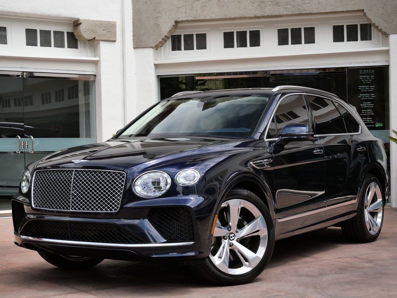 2023 Bentley Bentayga Hybrid Lawrence KS