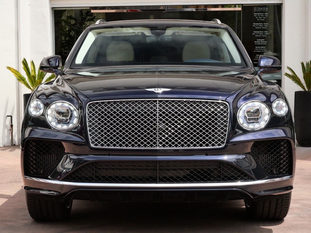 2023 Bentley Bentayga Hybrid Lawrence KS