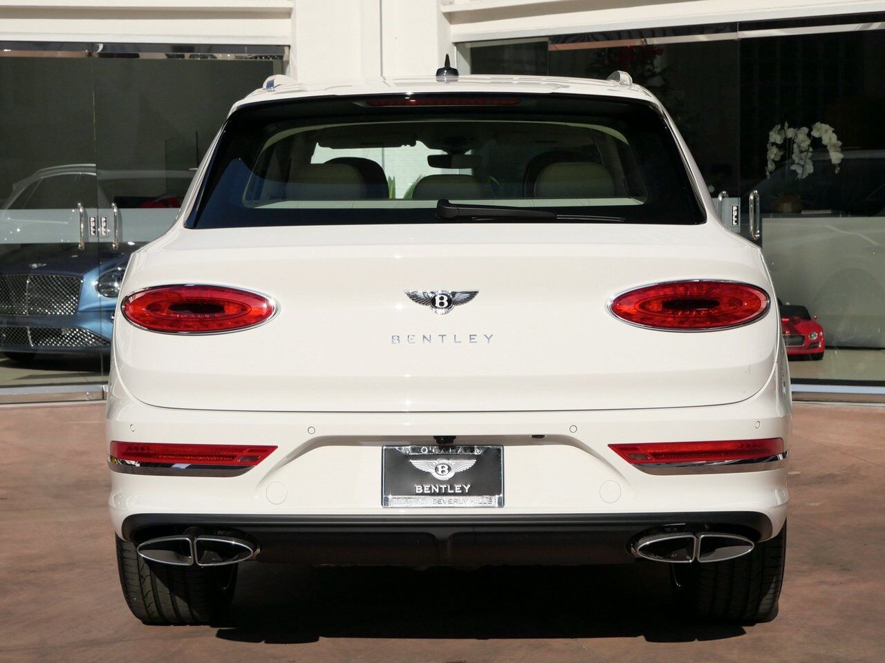 2023 Bentley Bentayga V8 V8 Lawrence KS