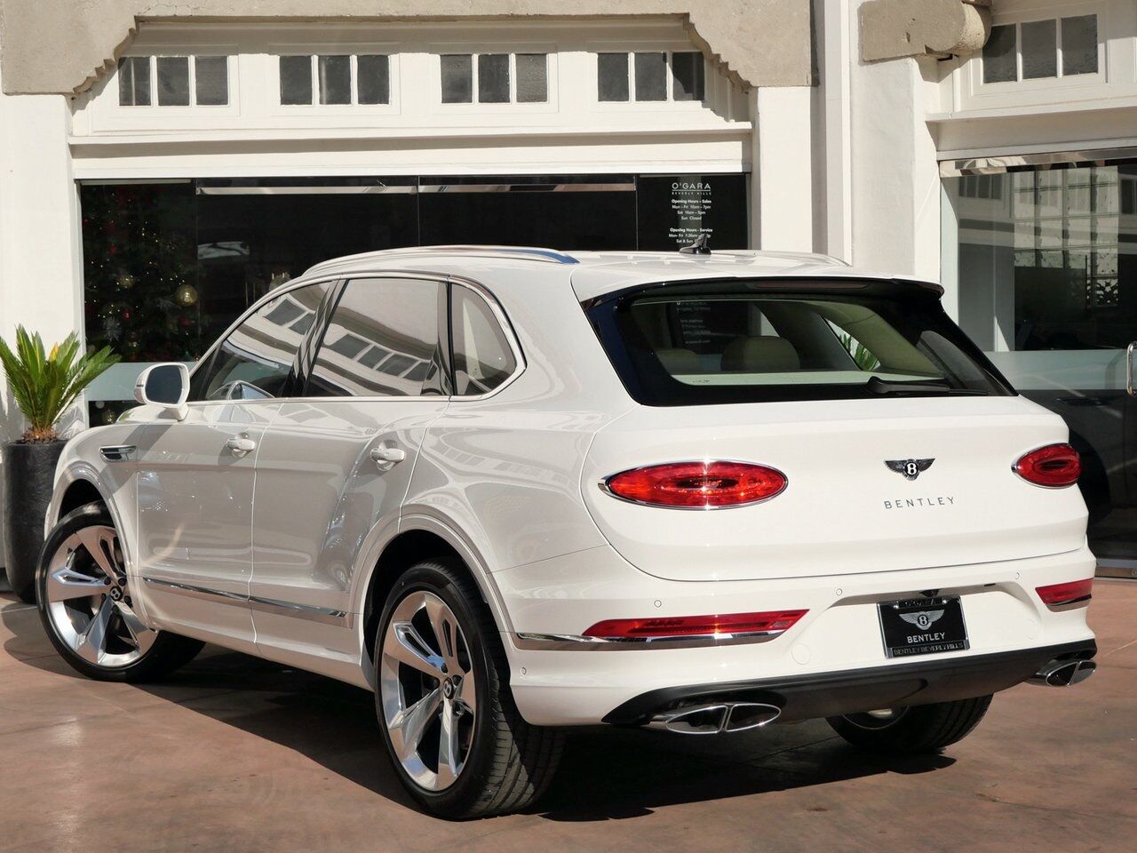 2023 Bentley Bentayga V8 V8