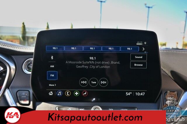 2023 Chevrolet Blazer LT / AWD / Power & Heated Leather Seats / Lane Departure & Blind Spot Alert / Forward Collision Warning / Apple CarPlay & Android Auto / Back Up Camera / Keyless Entry & Start / Block Heater / 36 MPG / 1-Owner Banglore