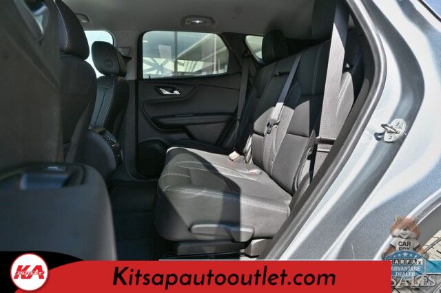 2023 Chevrolet Blazer LT / AWD / Power & Heated Leather Seats / Lane Departure & Blind Spot Alert / Forward Collision Warning / Apple CarPlay & Android Auto / Back Up Camera / Keyless Entry & Start / Block Heater / 36 MPG / 1-Owner Banglore
