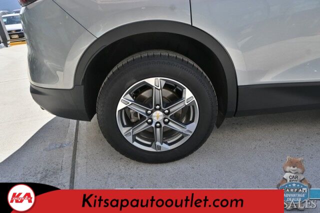 2023 Chevrolet Blazer LT / AWD / Power & Heated Leather Seats / Lane Departure & Blind Spot Alert / Forward Collision Warning / Apple CarPlay & Android Auto / Back Up Camera / Keyless Entry & Start / Block Heater / 36 MPG / 1-Owner Banglore