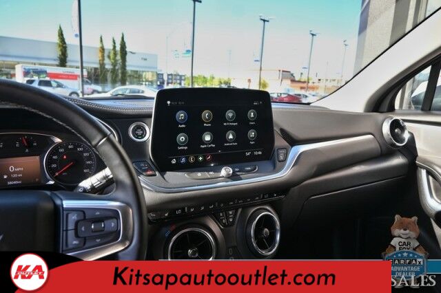 2023 Chevrolet Blazer LT / AWD / Power & Heated Leather Seats / Lane Departure & Blind Spot Alert / Forward Collision Warning / Apple CarPlay & Android Auto / Back Up Camera / Keyless Entry & Start / Block Heater / 36 MPG / 1-Owner Banglore