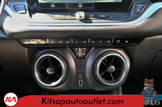 2023 Chevrolet Blazer LT / AWD / Power & Heated Leather Seats / Lane Departure & Blind Spot Alert / Forward Collision Warning / Apple CarPlay & Android Auto / Back Up Camera / Keyless Entry & Start / Block Heater / 36 MPG / 1-Owner Banglore