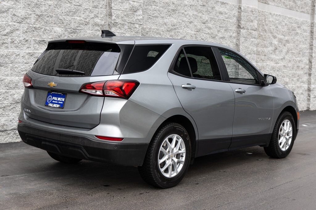 2023 Chevrolet Equinox LS Kenosha WI