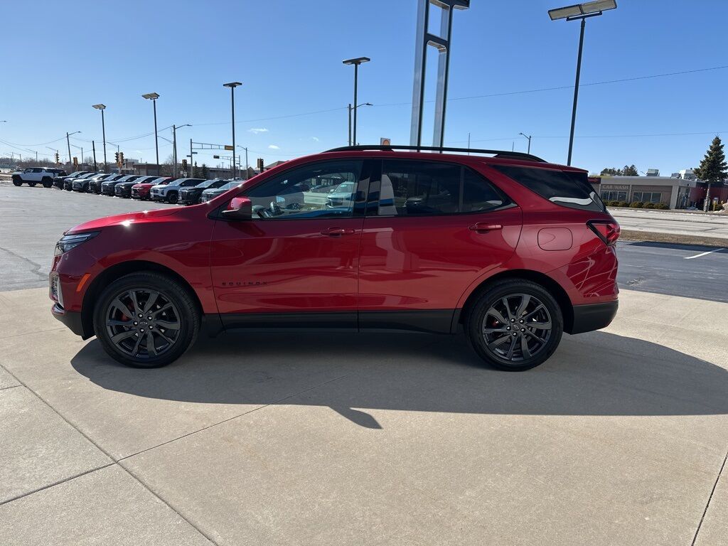 2023 Chevrolet Equinox RS Manitowoc WI