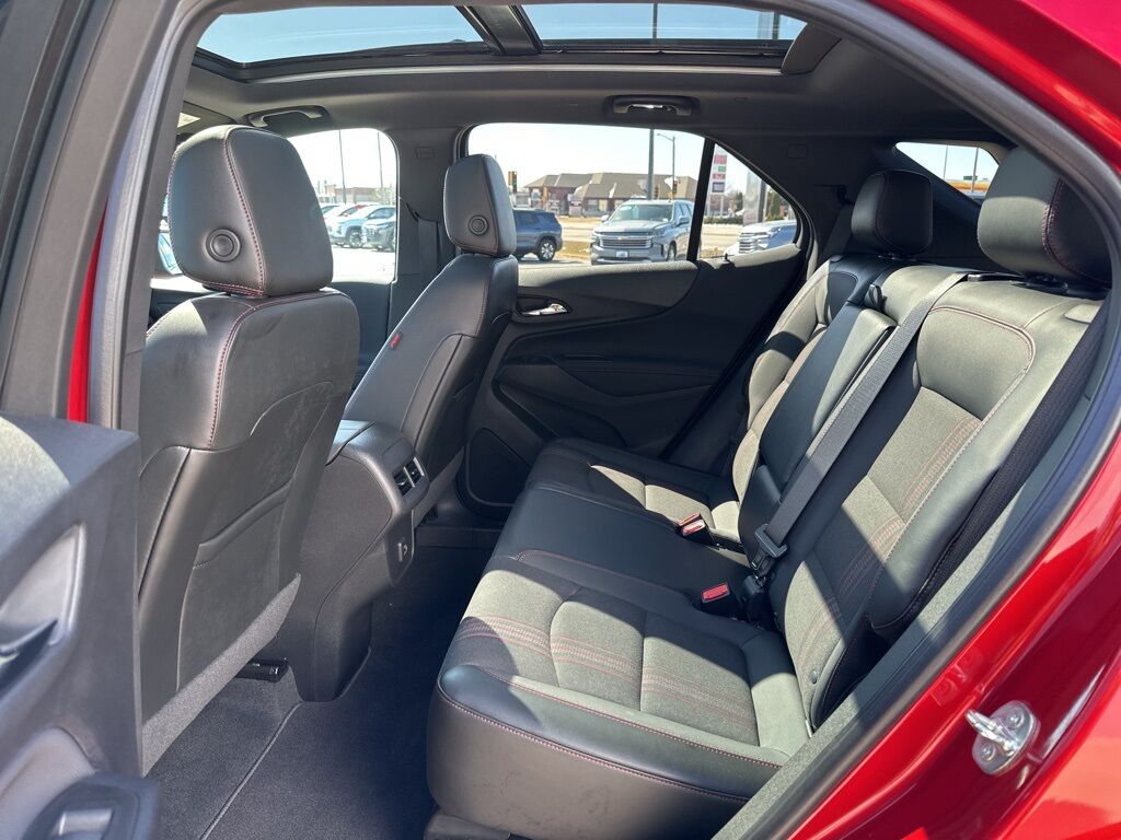 2023 Chevrolet Equinox RS Manitowoc WI