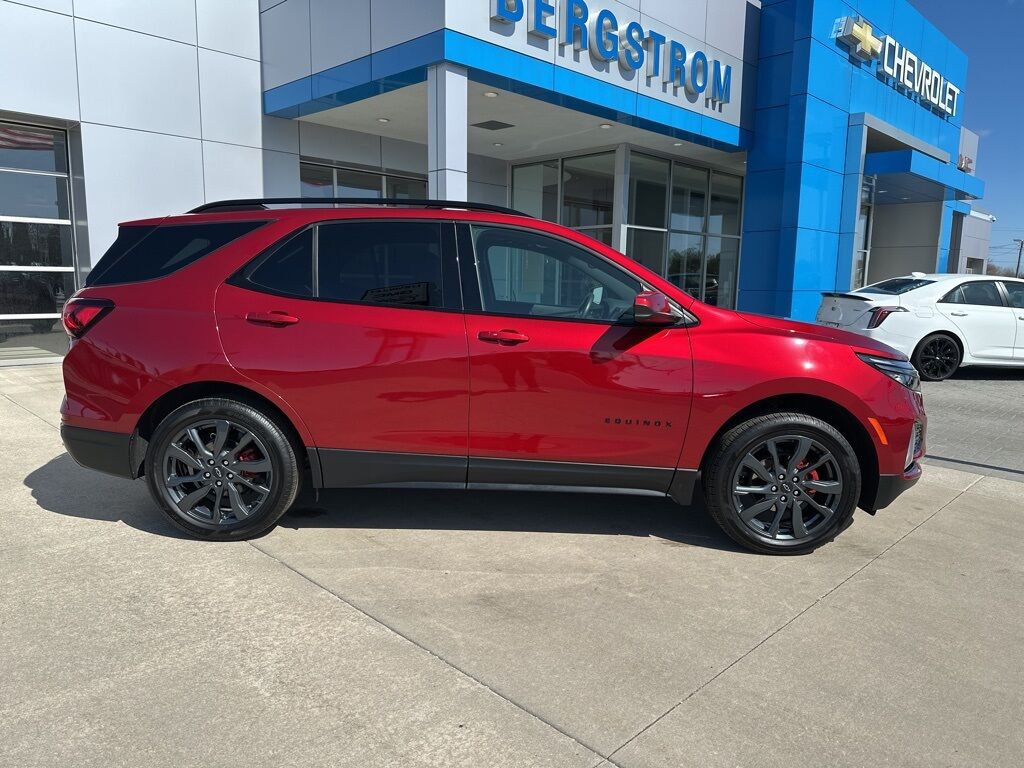 2023 Chevrolet Equinox RS Manitowoc WI