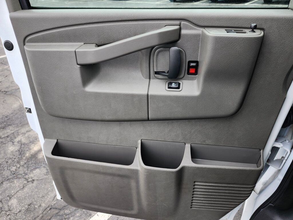 2023 Chevrolet Express 2500 Work Van Cargo Green Bay WI