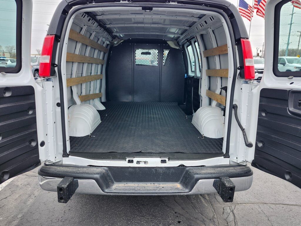 2023 Chevrolet Express 2500 Work Van Cargo Green Bay WI