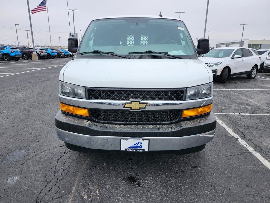 2023 Chevrolet Express 2500 Work Van Cargo Green Bay WI