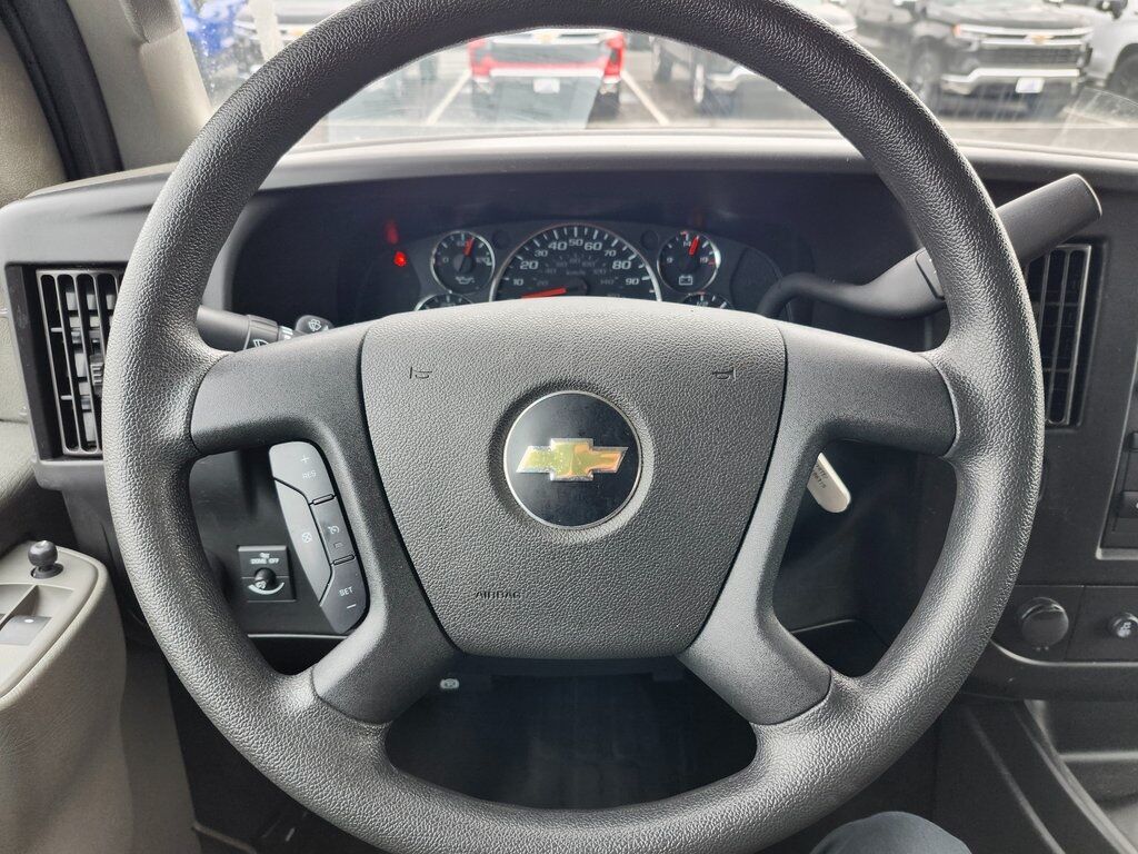 2023 Chevrolet Express 2500 Work Van Cargo Green Bay WI