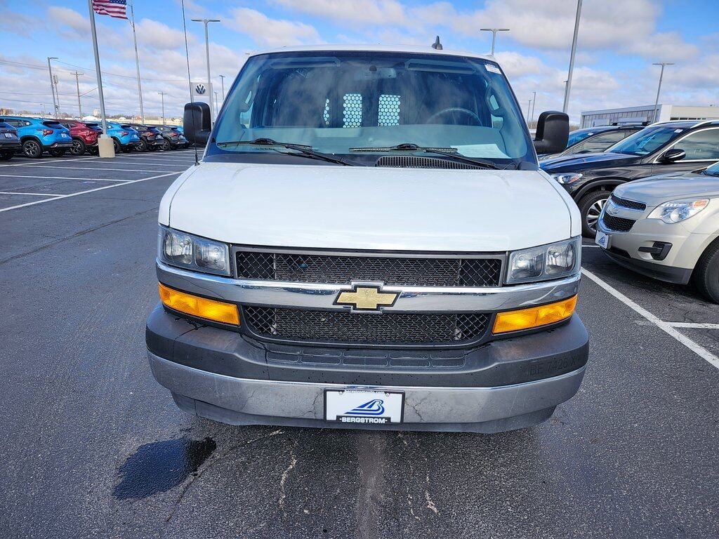 2023 Chevrolet Express 2500 Work Van Cargo Green Bay WI