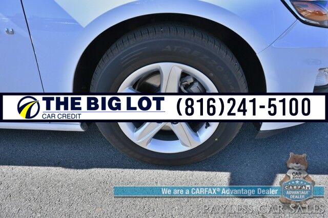 2023 Chevrolet Malibu LS / Auto Start / Premium Cloth Seats / Lane Departure & Forward Collision Alert / Apple CarPlay & Android Auto / Cruise Control /Keyless Entry & Start / Back Up Camera / 35MPG / 1-Owner Banglore