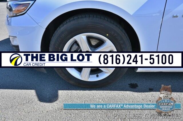 2023 Chevrolet Malibu LS / Auto Start / Premium Cloth Seats / Lane Departure & Forward Collision Alert / Apple CarPlay & Android Auto / Cruise Control /Keyless Entry & Start / Back Up Camera / 35MPG / 1-Owner Banglore