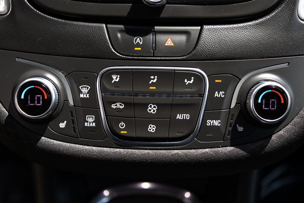2023 Chevrolet Malibu LT Kenosha WI