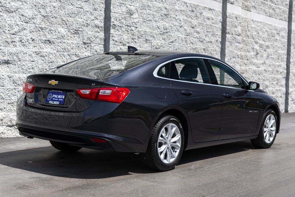 2023 Chevrolet Malibu LT Kenosha WI
