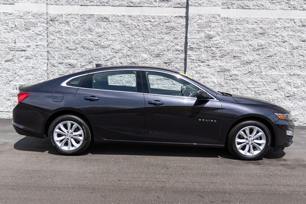 2023 Chevrolet Malibu LT Kenosha WI