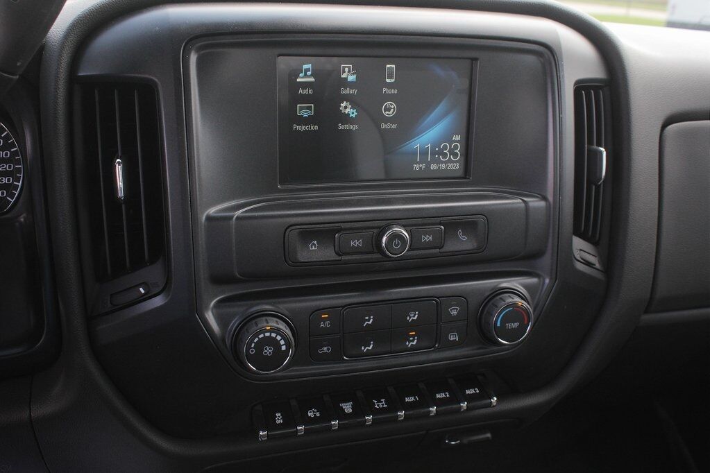 2023 Chevrolet Silverado 5500HD Work Truck Green Bay WI