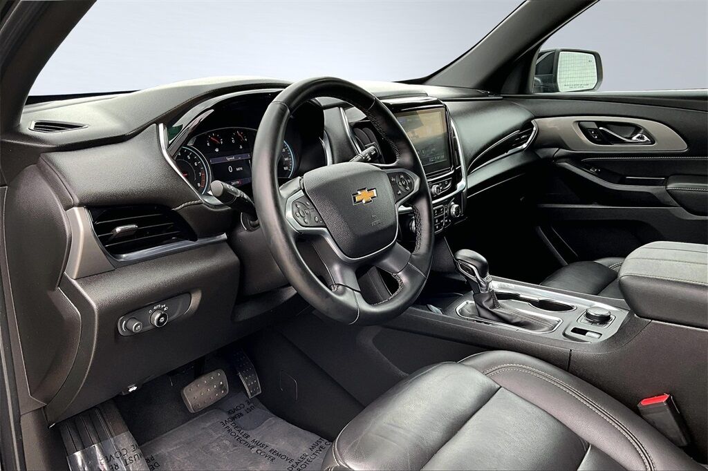 2023 Chevrolet Traverse LT Leather Quincy MA
