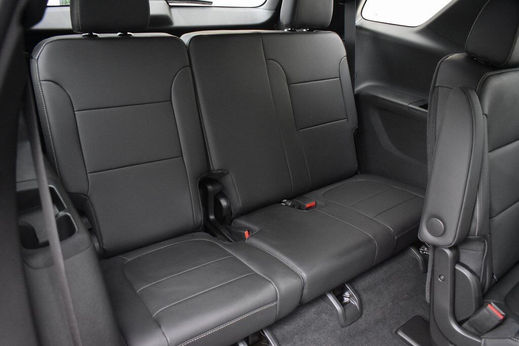 2023 Chevrolet Traverse LT Leather Vienna VA