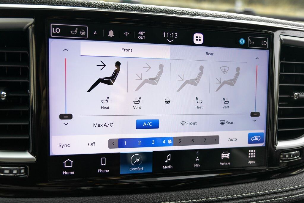 2023 Chrysler Pacifica Hybrid Limited Kenosha WI