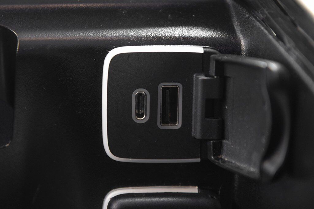2023 Chrysler Pacifica Hybrid Limited Kenosha WI