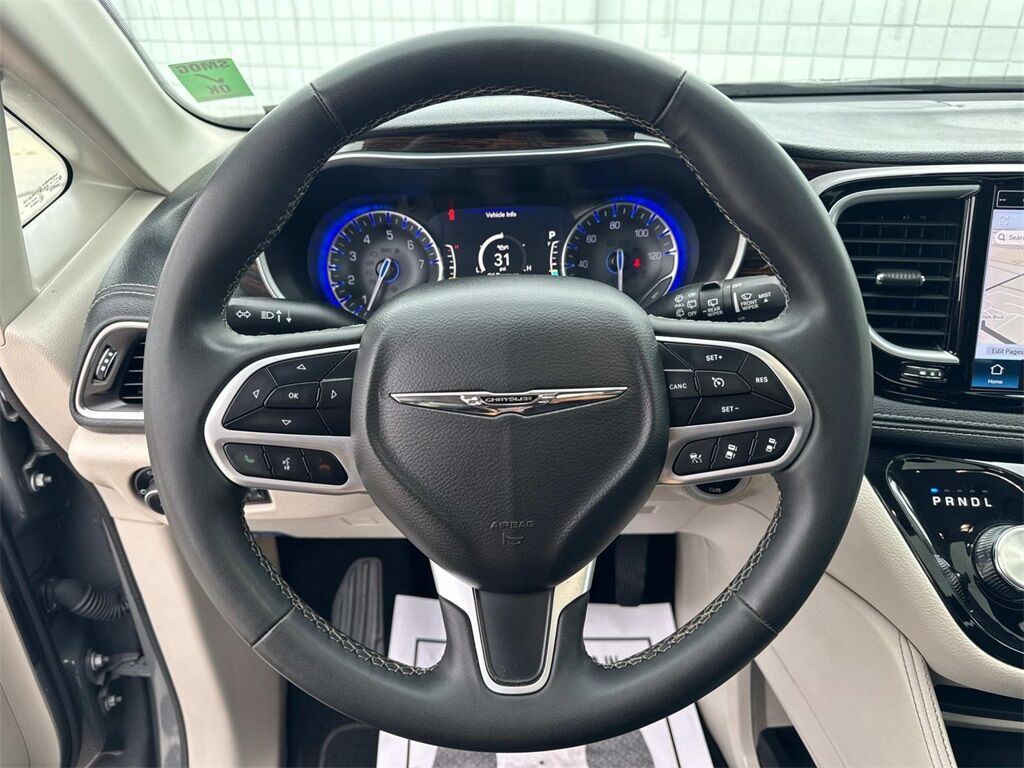 2023 Chrysler Pacifica Limited Quincy MA