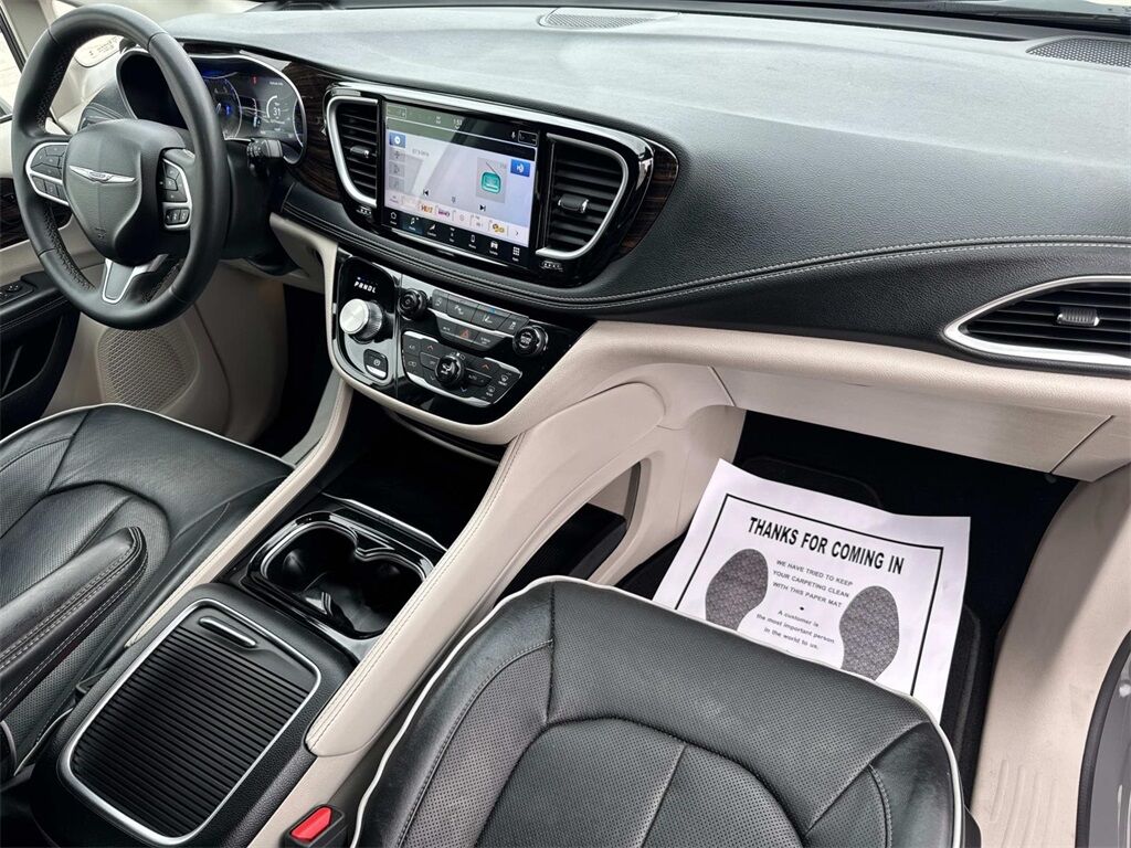 2023 Chrysler Pacifica Limited Quincy MA