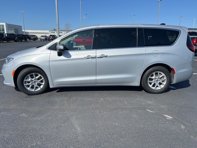 2023 Chrysler Pacifica Touring L Green Bay WI