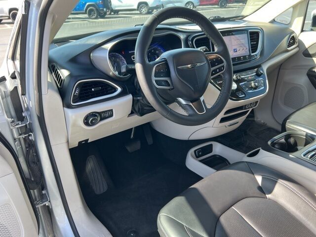 2023 Chrysler Pacifica Touring L Green Bay WI