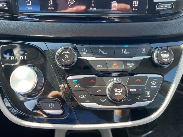 2023 Chrysler Pacifica Touring L Green Bay WI