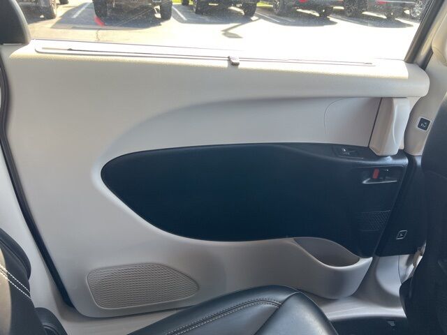 2023 Chrysler Pacifica Touring L Green Bay WI