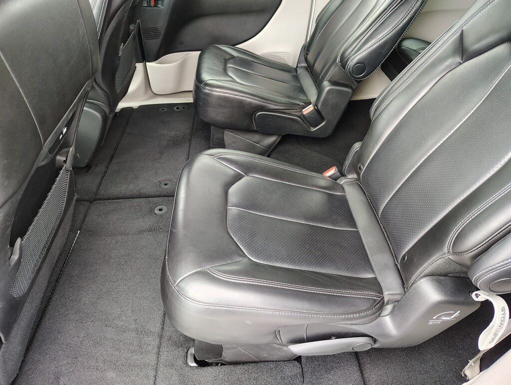 2023 Chrysler Pacifica Touring L Green Bay WI