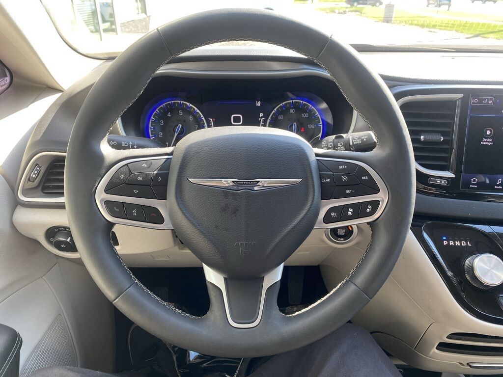 2023 Chrysler Pacifica Touring L Green Bay WI