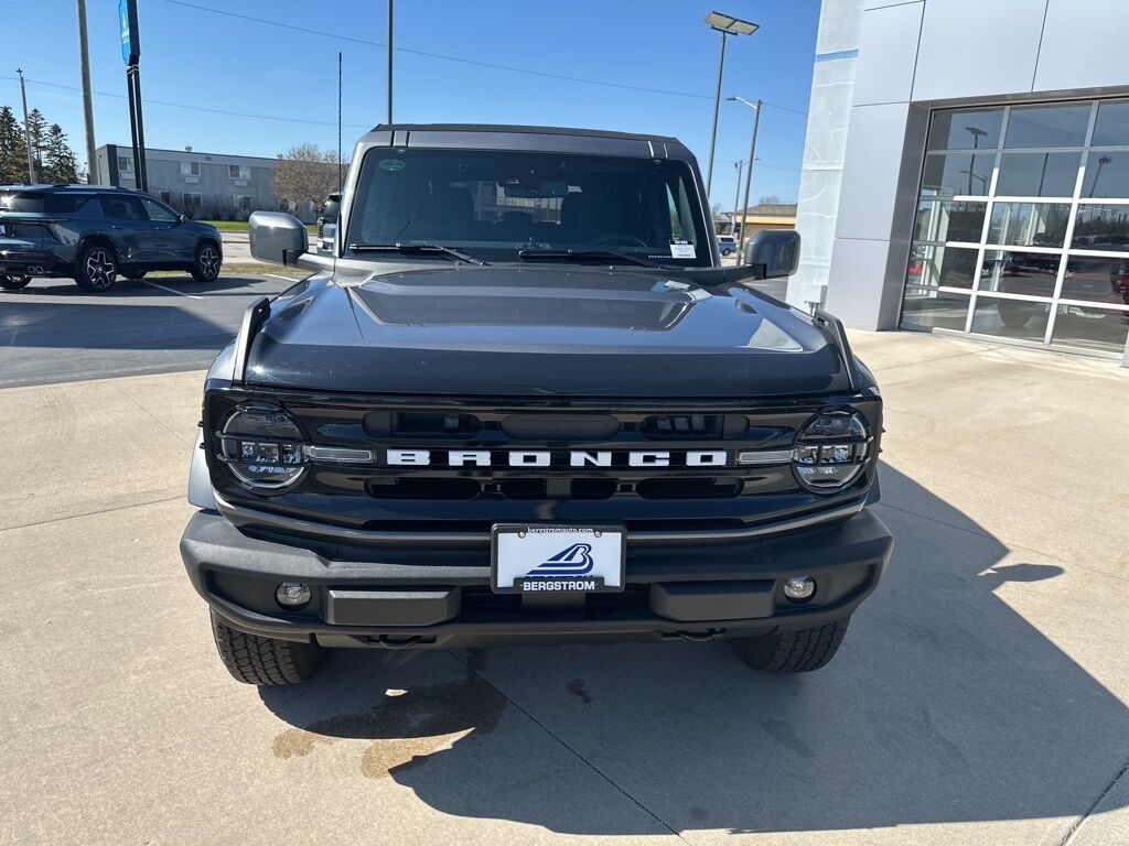 2023 Ford Bronco Outer Banks Manitowoc WI