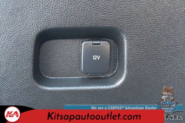 2023 Ford Edge SE / AWD / Premium Cloth Seats / Lane Departure & Blind Spot Alert / Apple CarPlay & Android Auto / Bluetooth / Back Up Camera / Keyless Entry & Start / Auto High Beam Headlights / 28 MPG / 1-Owner Banglore