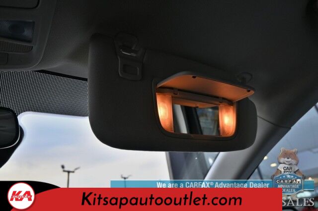 2023 Ford Edge SE / AWD / Premium Cloth Seats / Lane Departure & Blind Spot Alert / Apple CarPlay & Android Auto / Bluetooth / Back Up Camera / Keyless Entry & Start / Auto High Beam Headlights / 28 MPG / 1-Owner Banglore
