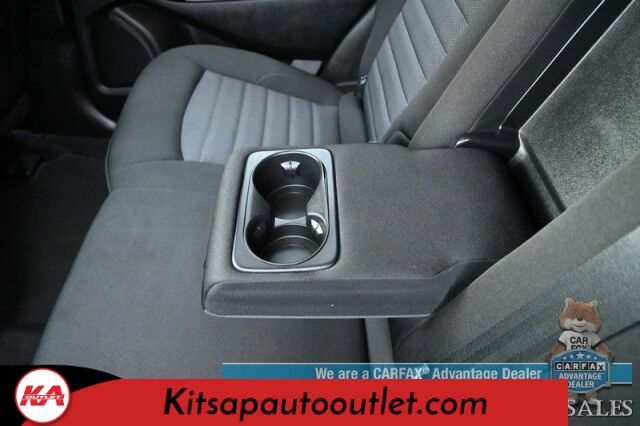 2023 Ford Edge SE / AWD / Premium Cloth Seats / Lane Departure & Blind Spot Alert / Apple CarPlay & Android Auto / Bluetooth / Back Up Camera / Keyless Entry & Start / Auto High Beam Headlights / 28 MPG / 1-Owner Banglore