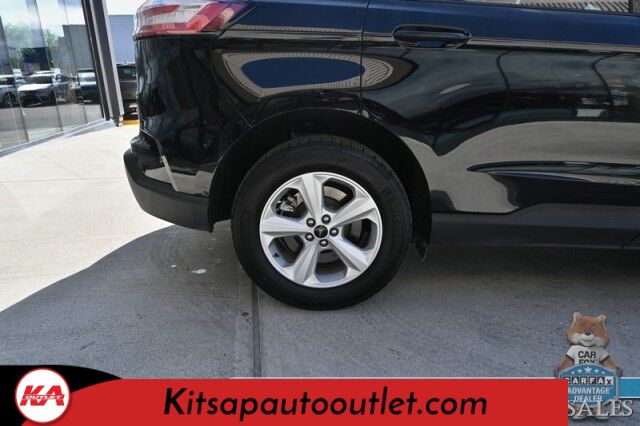 2023 Ford Edge SE / AWD / Premium Cloth Seats / Lane Departure & Blind Spot Alert / Apple CarPlay & Android Auto / Bluetooth / Back Up Camera / Keyless Entry & Start / Auto High Beam Headlights / 28 MPG / 1-Owner Banglore
