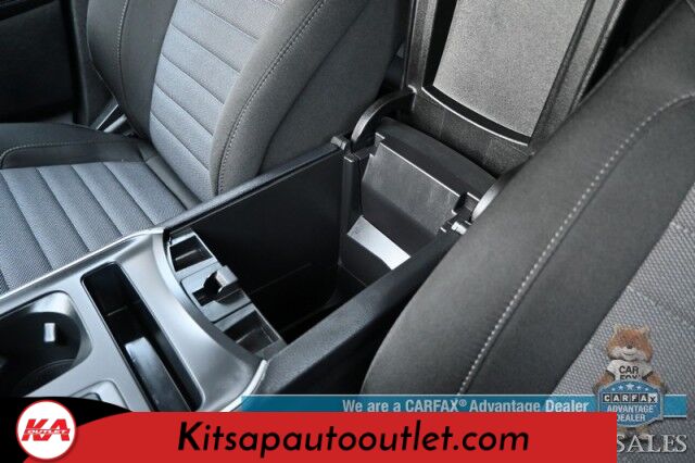 2023 Ford Edge SE / AWD / Premium Cloth Seats / Lane Departure & Blind Spot Alert / Apple CarPlay & Android Auto / Bluetooth / Back Up Camera / Keyless Entry & Start / Auto High Beam Headlights / 28 MPG / 1-Owner Banglore