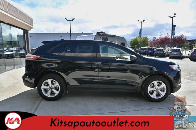 2023 Ford Edge SE / AWD / Premium Cloth Seats / Lane Departure & Blind Spot Alert / Apple CarPlay & Android Auto / Bluetooth / Back Up Camera / Keyless Entry & Start / Auto High Beam Headlights / 28 MPG / 1-Owner Banglore