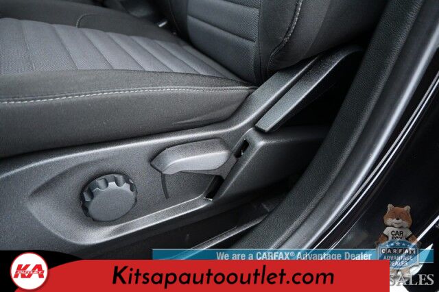 2023 Ford Edge SE / AWD / Premium Cloth Seats / Lane Departure & Blind Spot Alert / Apple CarPlay & Android Auto / Bluetooth / Back Up Camera / Keyless Entry & Start / Auto High Beam Headlights / 28 MPG / 1-Owner Banglore