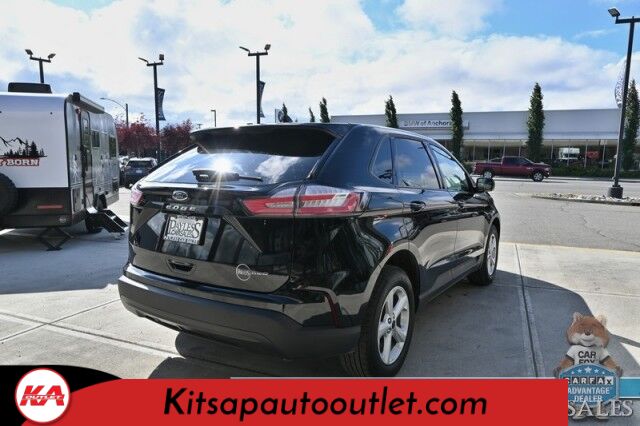 2023 Ford Edge SE / AWD / Premium Cloth Seats / Lane Departure & Blind Spot Alert / Apple CarPlay & Android Auto / Bluetooth / Back Up Camera / Keyless Entry & Start / Auto High Beam Headlights / 28 MPG / 1-Owner Banglore