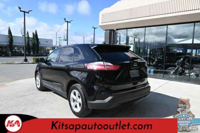 2023 Ford Edge SE / AWD / Premium Cloth Seats / Lane Departure & Blind Spot Alert / Apple CarPlay & Android Auto / Bluetooth / Back Up Camera / Keyless Entry & Start / Auto High Beam Headlights / 28 MPG / 1-Owner Banglore